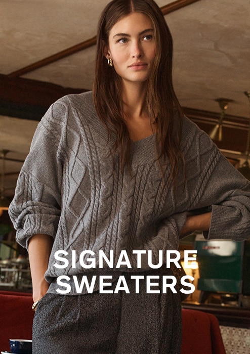 Skimming Mesh Pleated Mock Neck Balloon Sleeve Top | Express